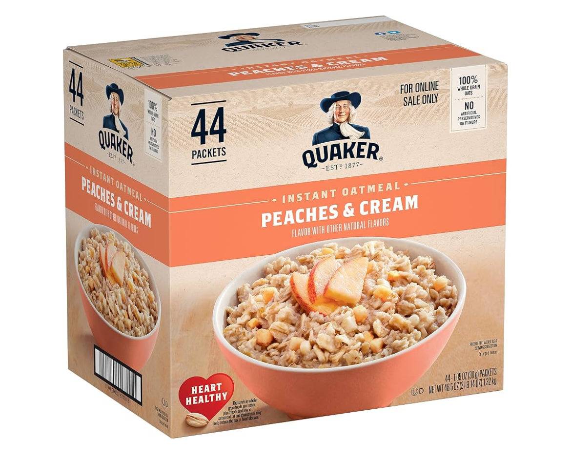 Quaker Instant Oatmeal Peaches & Cream 1.05oz box with 44 counts